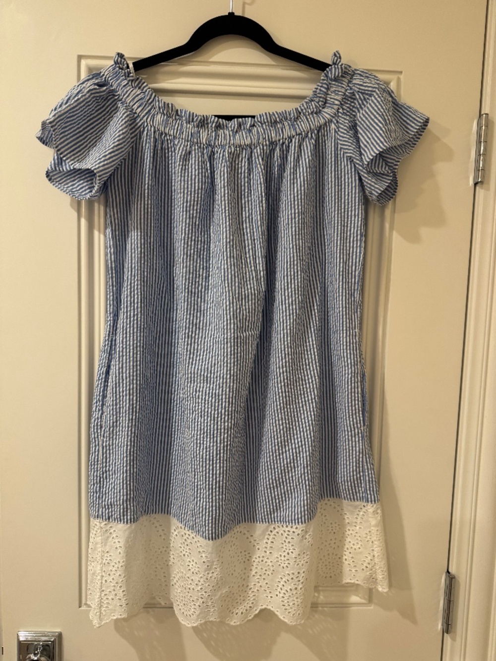 EUC! Worn 3x- French Connection Off-the-Shoulder Seersucker & Eyelet Dress, XS